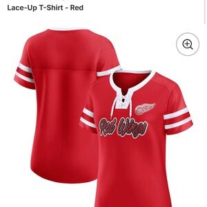 Fanatics Red Wings Womans Red Lace-Up T-Shirt